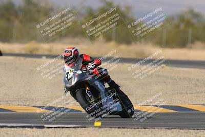 media/Dec-17-2023-CVMA (Sun) [[bf0c04832d]]/Race 4 Amateur Supersport Middleweight/